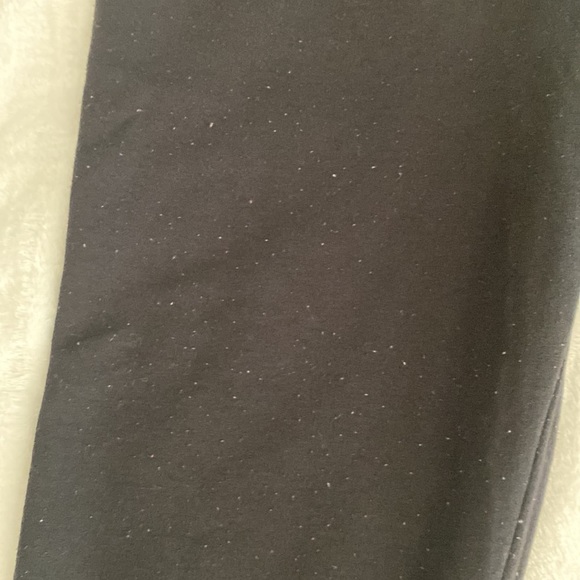Hanes black fleece pants - Picture 6 of 15